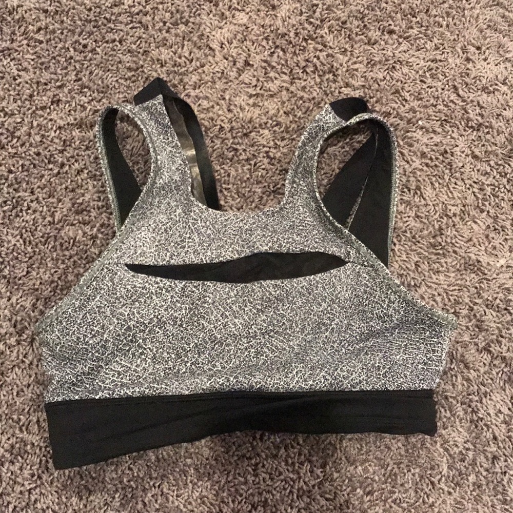 lululemon high neck sports bra